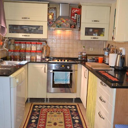 איזמיר My Happy Home Hostel מראה חיצוני תמונה